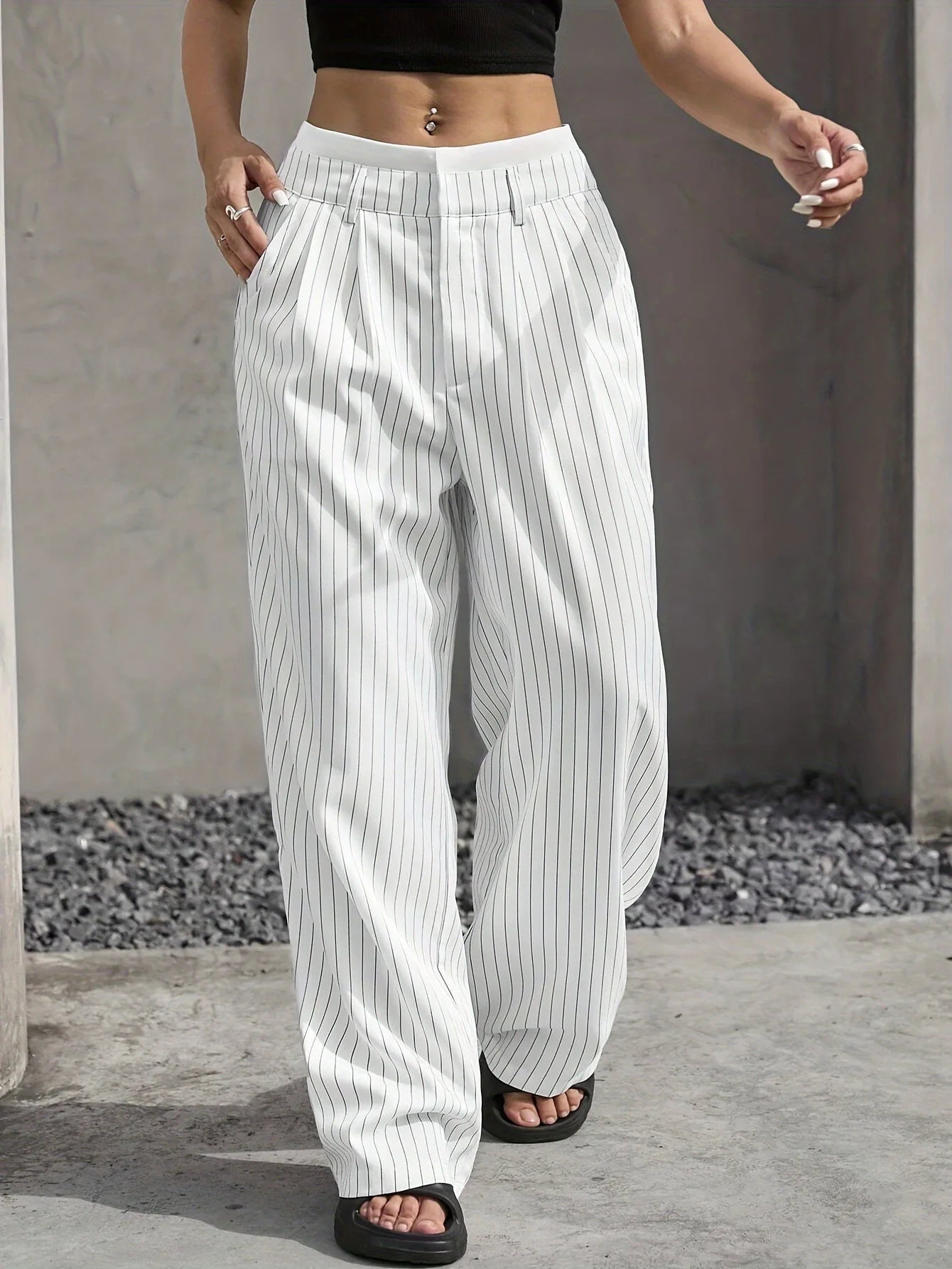 Pinstripe Wide-leg Pants