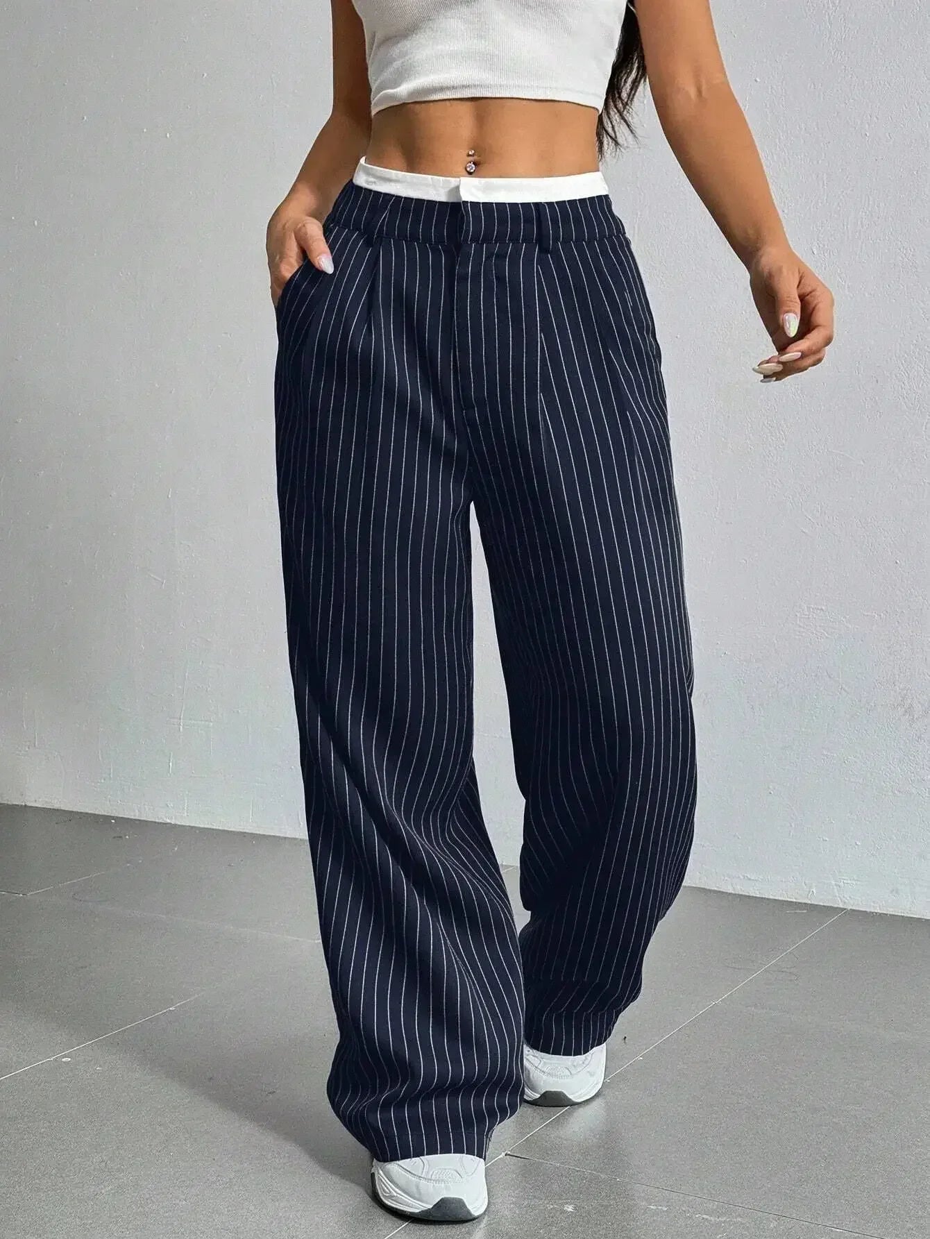 Pinstripe Wide-leg Pants